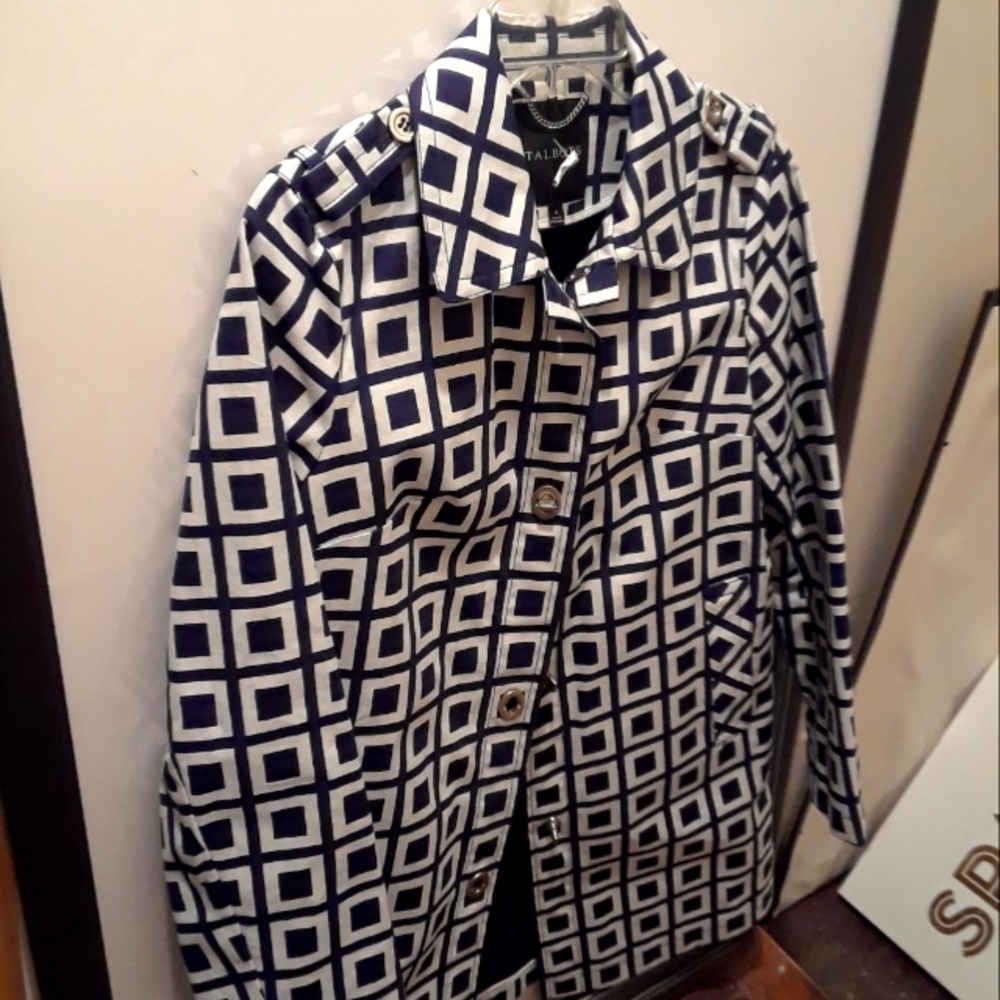Gorgeous Talbots Navy blue & white raincoat. Sz.4 New